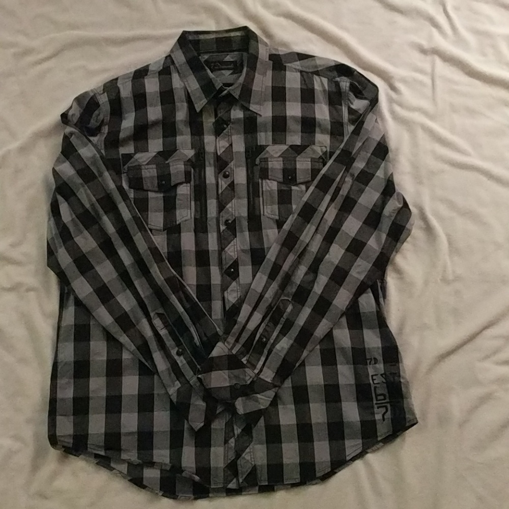 7 diamonds button down shirt